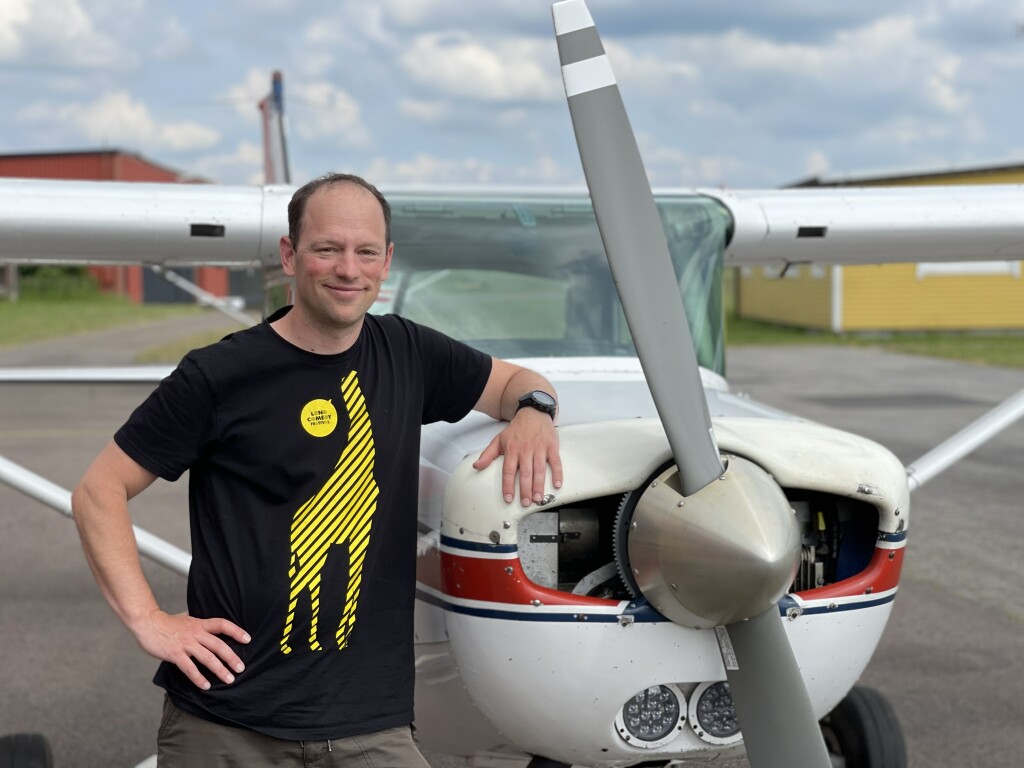 Stort grattis till George Hulla som klarade uppflygningen 2021-06-11. TS inspektör var Hans Lundberg. På marken väntade FI Robert Fasth. Foto tog Ola Malmgren